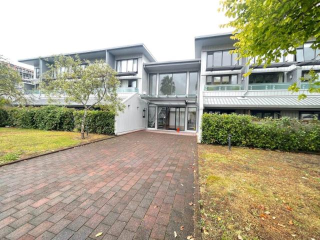 Apartment for rent in Glen Eden, Waitākere Ranges