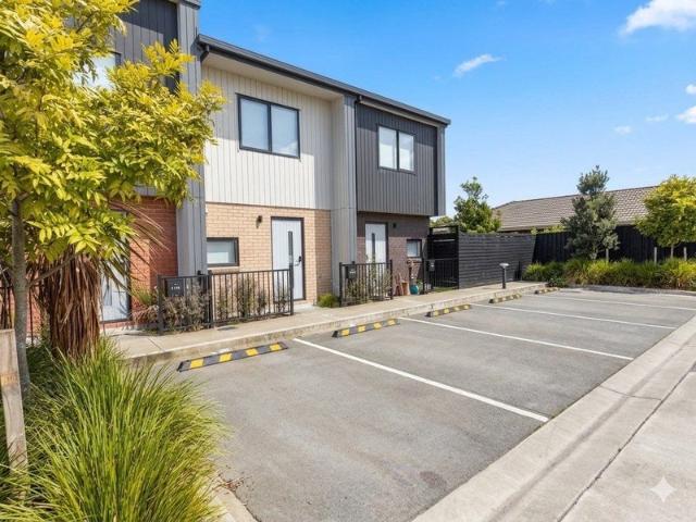 House for rent in Selo, Waitākere Ranges