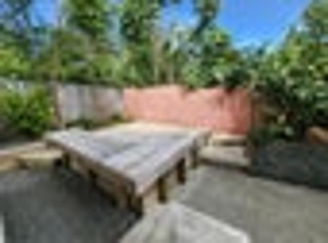 Apartment for rent in Oratia, Oroua County