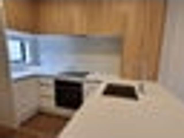 House for rent in Oratia