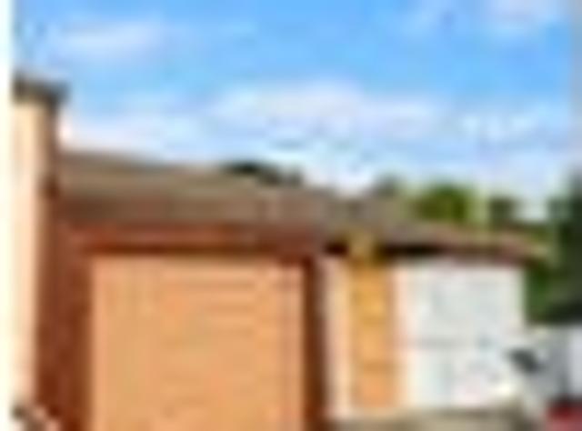 House for rent in Oratia