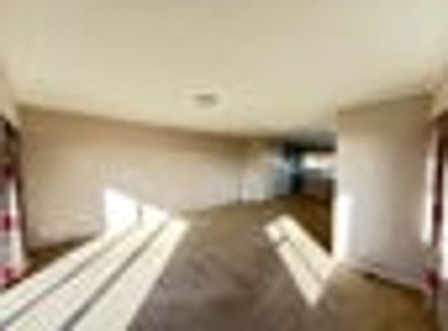 House for rent in Oratia, Oroua County