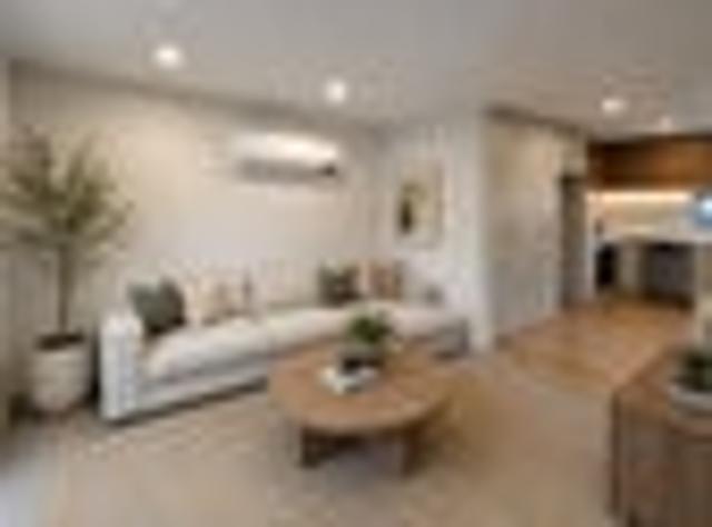 Townhouse for rent in Oratia
