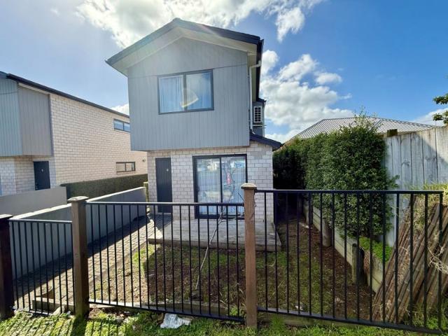 House for rent in Kelston, Oroua County
