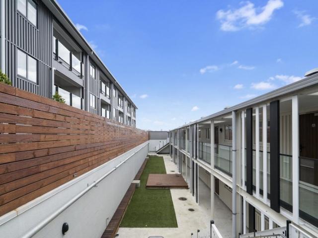 Apartment for rent in Kelston, Oroua County