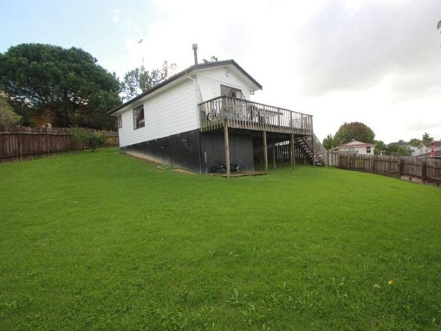 House for rent in Oratia, Oroua County