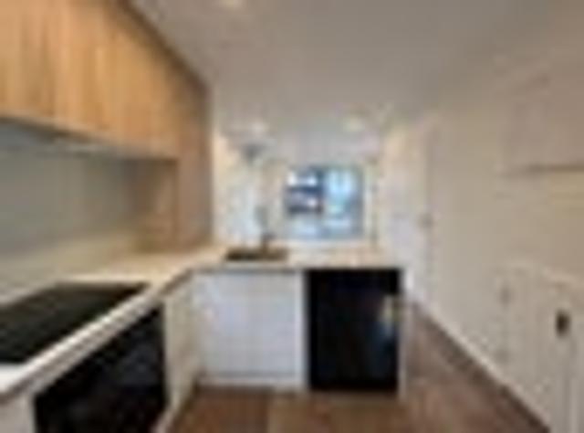 Townhouse for rent in Oratia