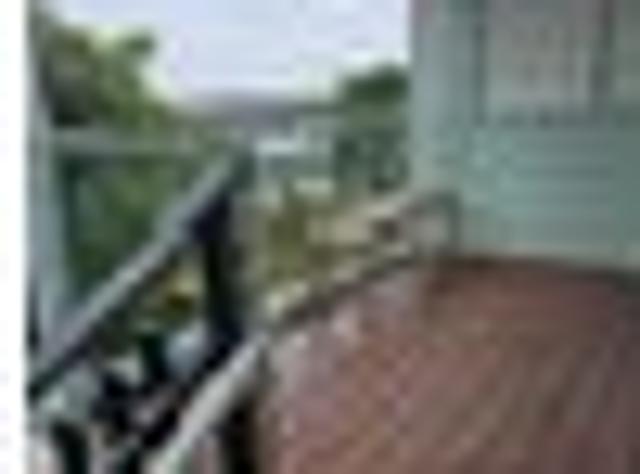 Apartment for rent in Oratia