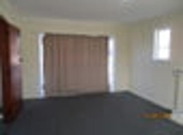 House for rent in Oratia, Oroua County