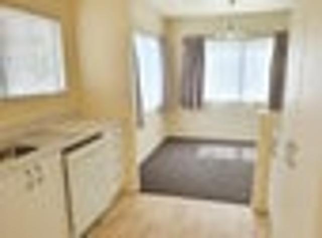Townhouse for rent in Kelston, Whau