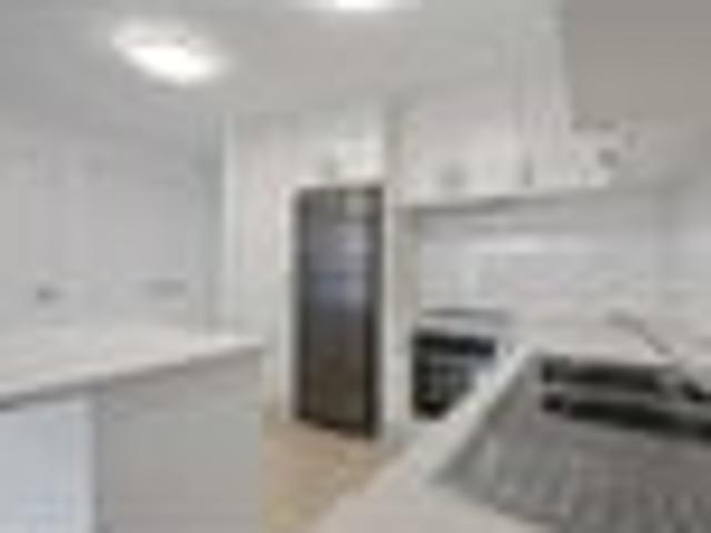 Apartment for rent in Kelston