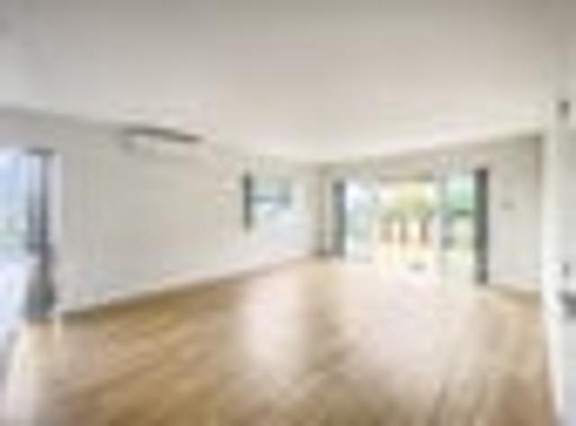 House for rent in Oratia, Oroua County