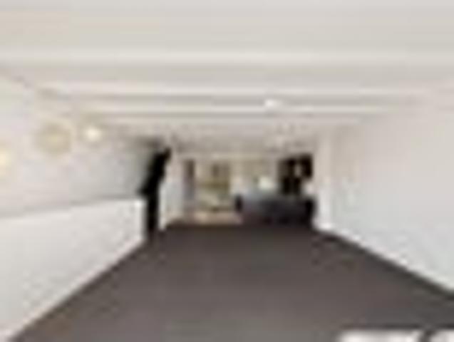 Townhouse for rent in Oratia, Oroua County