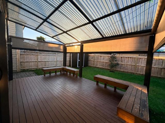 House for rent in Oratia