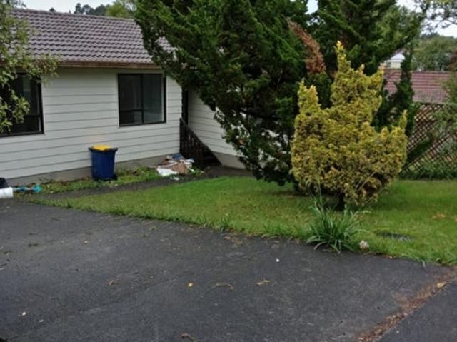 House for rent in Oratia