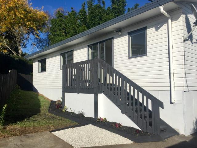 House for rent in Oratia