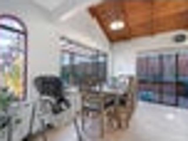 House for rent in Oratia, Oroua County