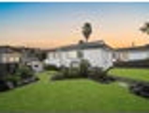 House for rent in Oratia
