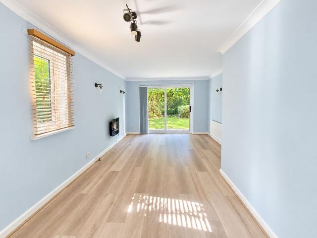 Apartment for rent in Glen Eyre, Southampton