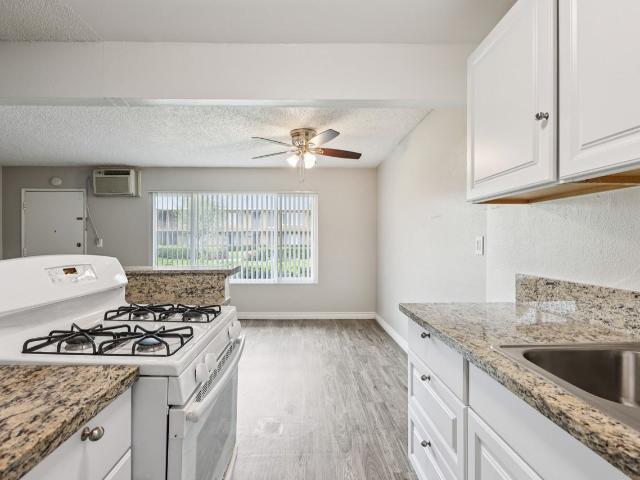 Apartment for rent in Anaheim, California