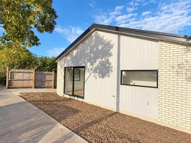 House for rent in Point England, Maungakiekie-Tāmaki