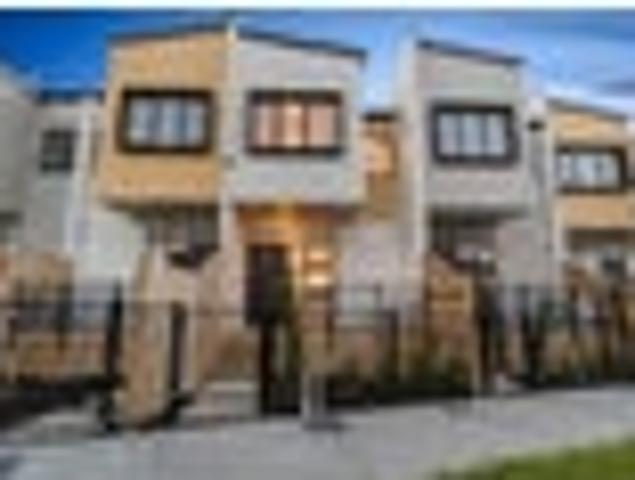 Townhouse for rent in Glen Innes