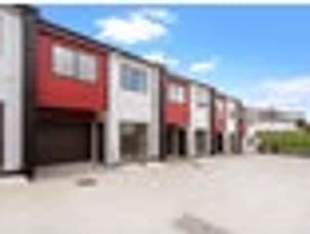 Townhouse for rent in Glen Innes