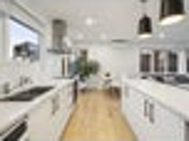 House for rent in Point England, Maungakiekie-Tāmaki