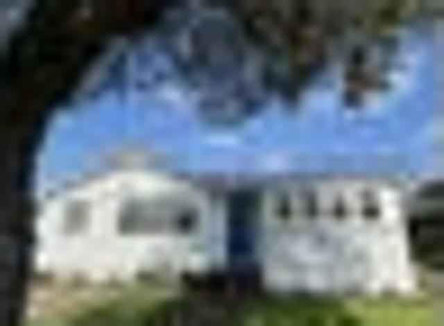 House for rent in Point England, Oroua County