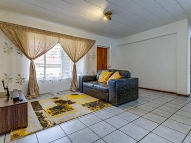 Townhouse for sale in Ekurhuleni, Gauteng