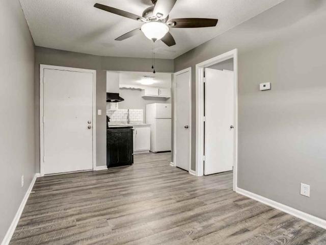 Apartment for rent in Studt's Highland, Kansas City