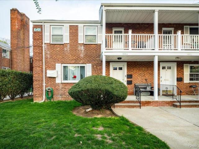 Condo for sale in Queens, Arverne