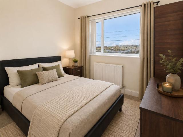 Room for rent in Greenbank, Mount Wise