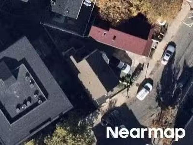 House for sale in Somerville