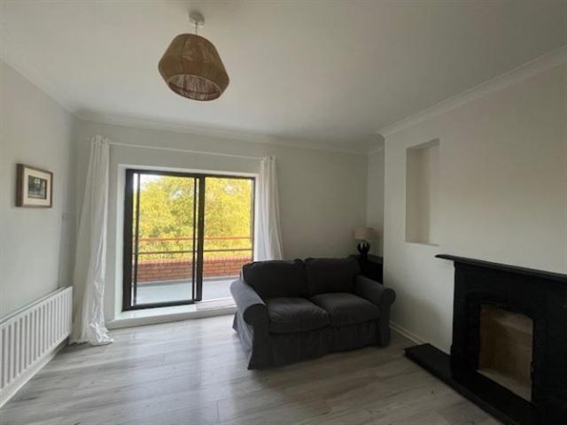 Apartment to rent in Bluebell, North Tipperary