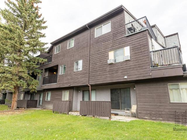 Apartment for rent in Bowness, Calgary