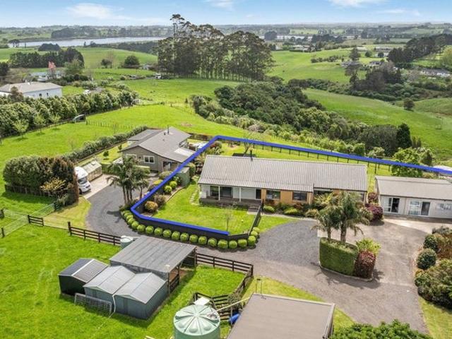 House for rent in Awhitu