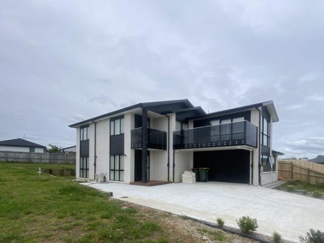 House for rent in Awhitu, Oroua County