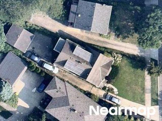 House for sale in Beachwood