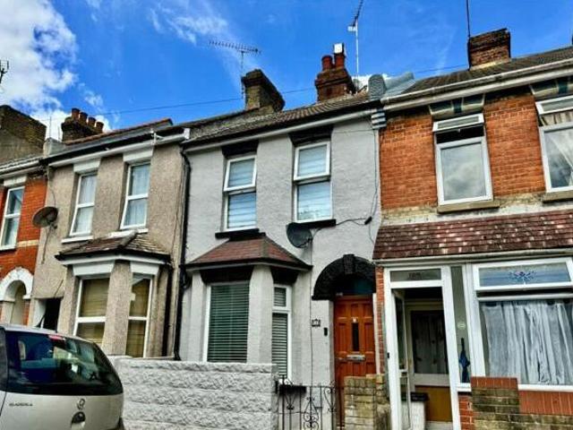 House for sale in Brompton, Chatham