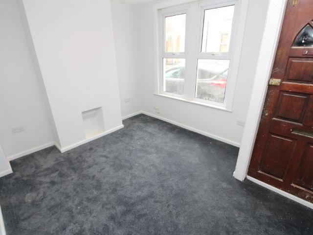 House for rent in Luton, Chatham