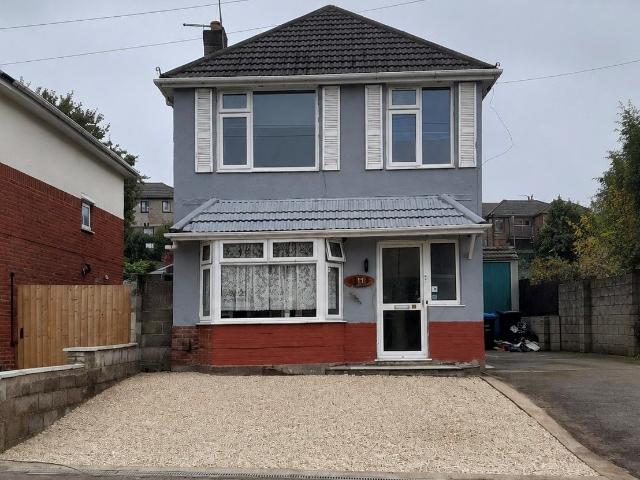 Apartment for rent in Penn Hill, Poole