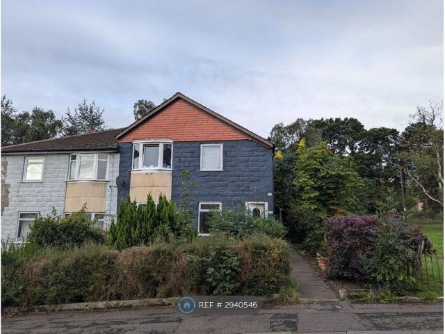 Apartment for rent in Croftfoot, Scotland