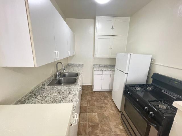 Apartment for rent in Glendale, California