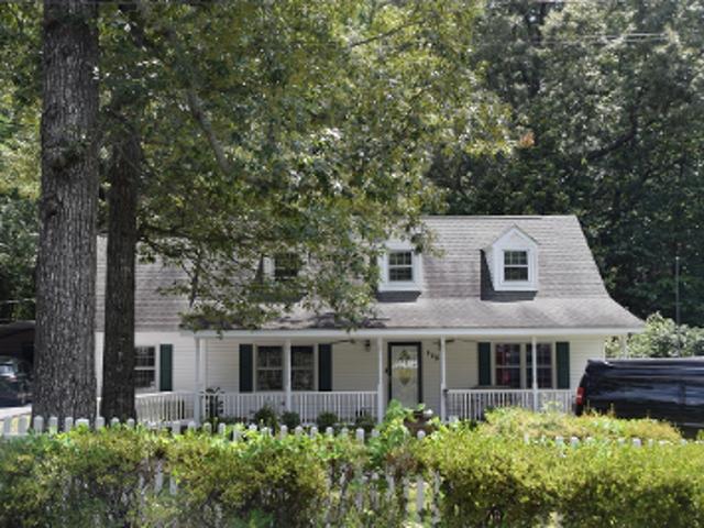 House for sale in Aberdeen, North Carolina