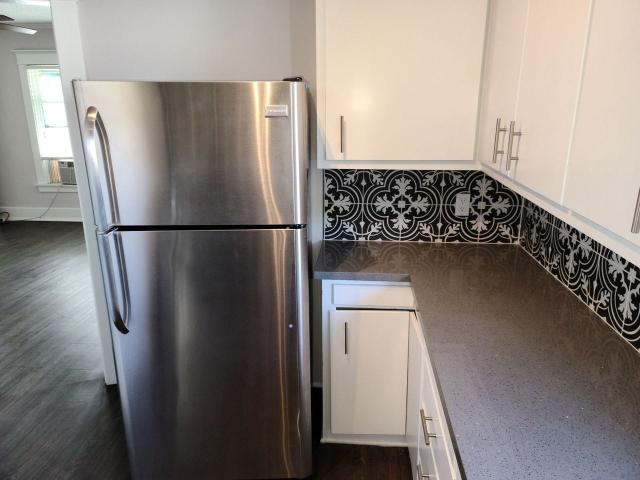 Apartment for rent in Glendale, California