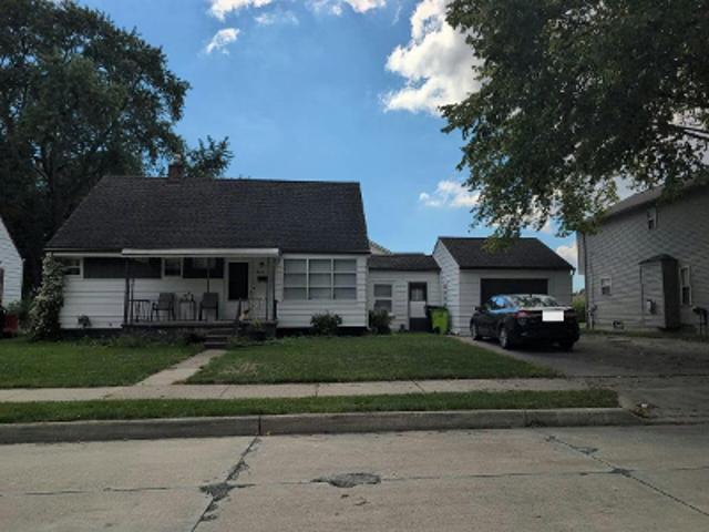 House for sale in Roseville, Macomb County