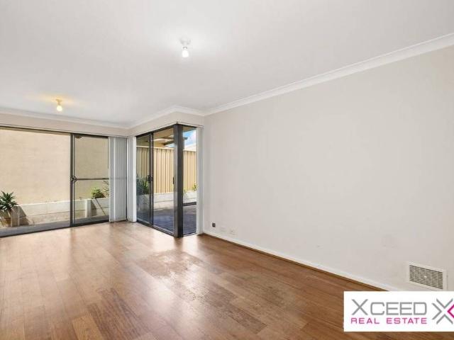 Townhouse for rent in Stirling, Western Australia