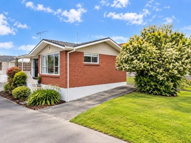 Apartment for rent in Glendene, Henderson-Massey