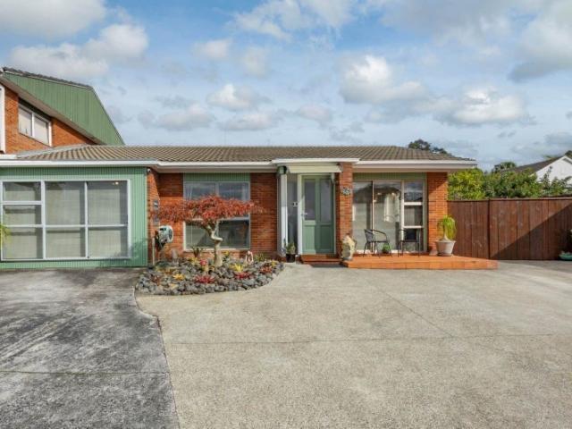 Apartment for rent in Kelston, Oroua County